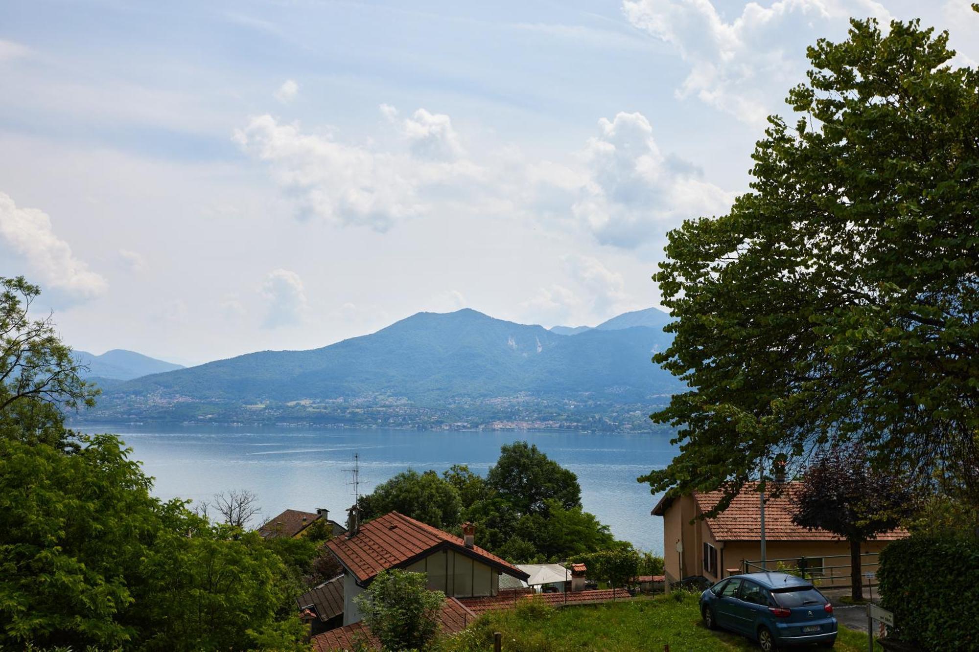 Villa Di Paese - Splendida Vista Lago Maggiore Oggebio Zewnętrze zdjęcie