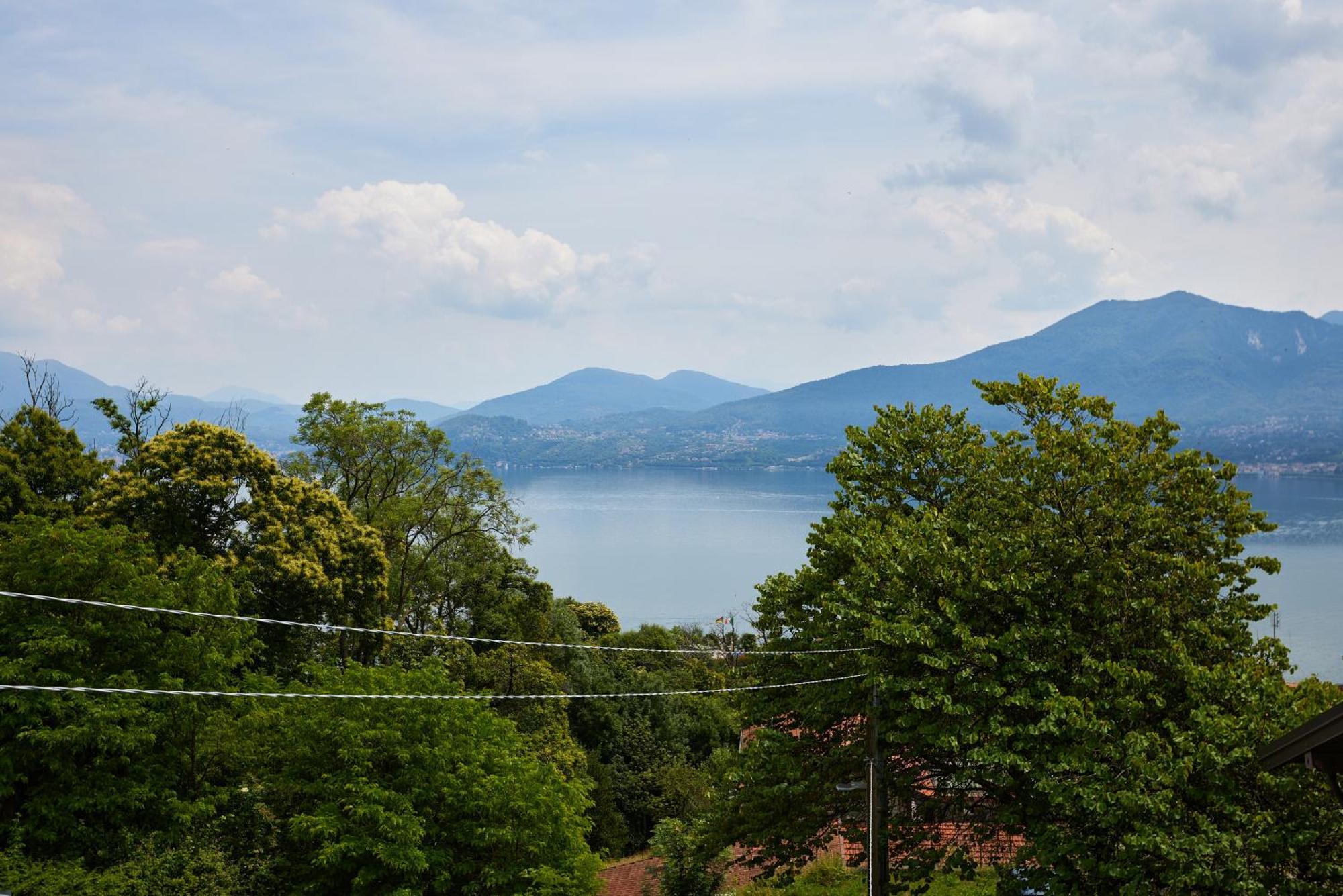 Villa Di Paese - Splendida Vista Lago Maggiore Oggebio Zewnętrze zdjęcie